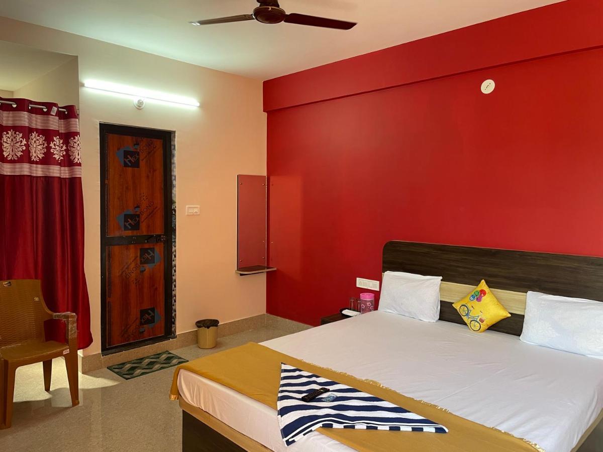 Radhika Beach Resort- Vidi Group Пури Екстериор снимка